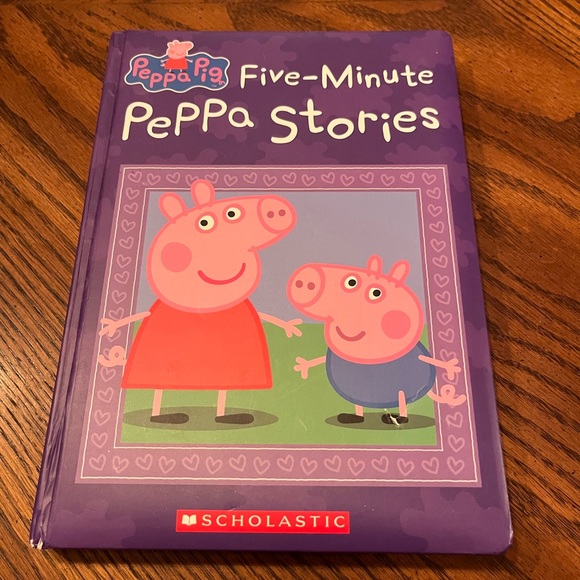 Peppa Pig Five-Minute Peppa Stories kids book - Picture 1 of 13